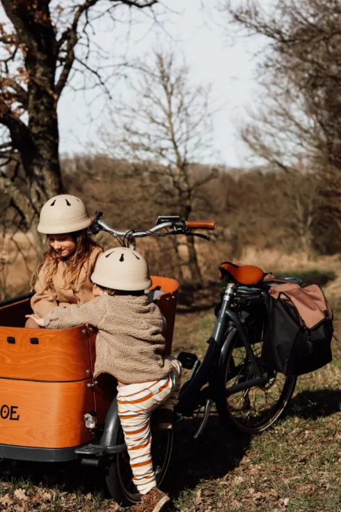 Vanilla Copenhagen - Cykelhjelm Til Børn - Beige - S - 51-54 CM