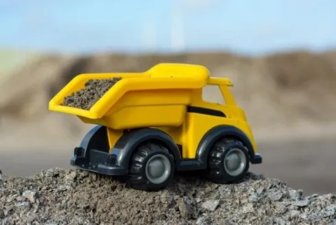 Viking Toys - Might Tipper Truck - 130042